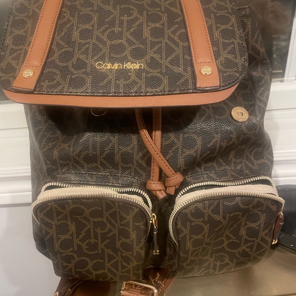 Calvin Klein back pack. - Picture 4 of 4